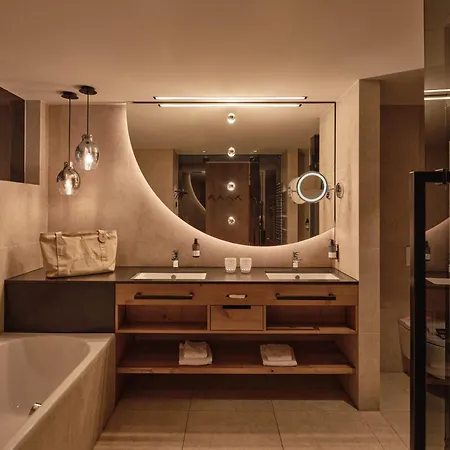 Hotel Edelweiss - Salzburg Mountain 5*