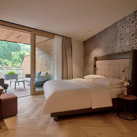 Edelweiss - Salzburg Mountain Hotel Grossarl