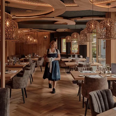 Edelweiss - Salzburg Mountain 5* Grossarl