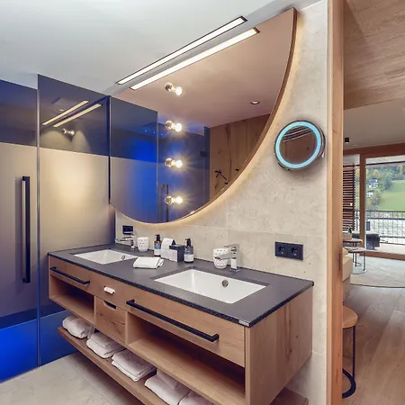 Edelweiss - Salzburg Mountain מלון 5*