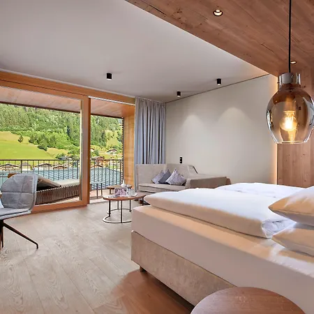 Hotel Edelweiss - Salzburg Mountain 5*