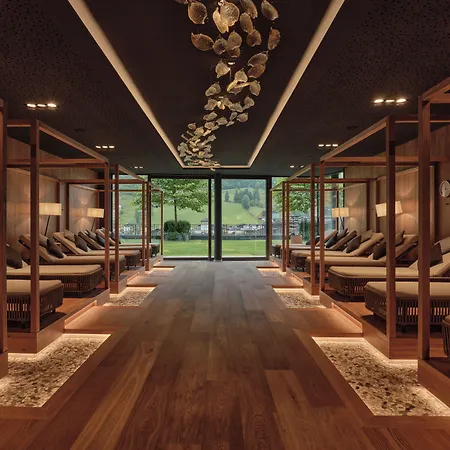 Edelweiss - Salzburg Mountain 5* גרוסארל