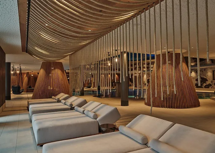 Edelweiss - Salzburg Mountain