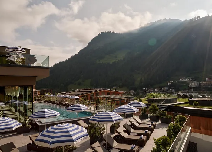 Hotel Edelweiss - Salzburg Mountain Grossarl